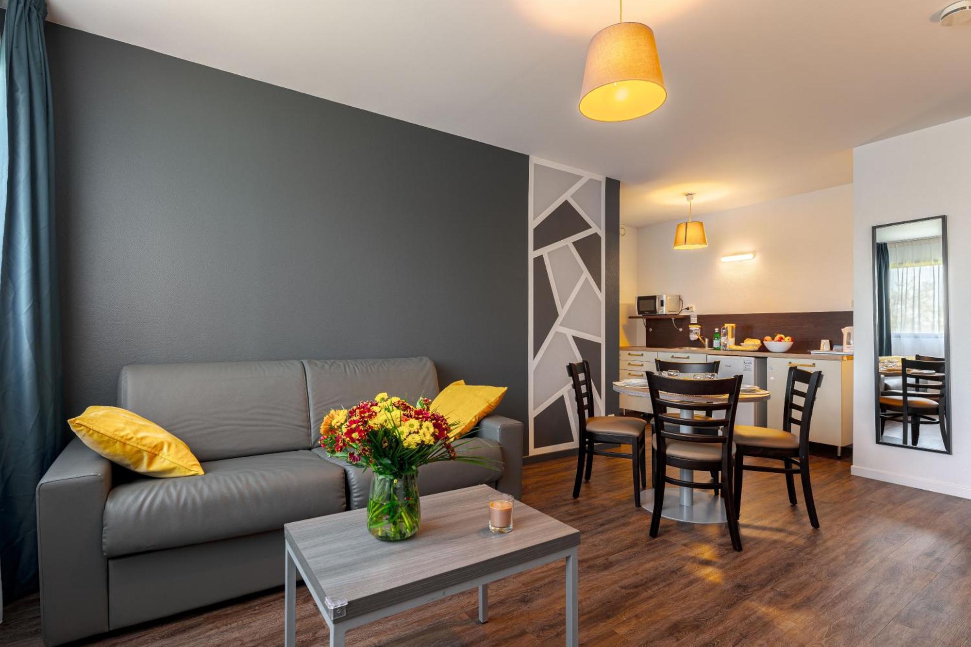 Zenitude Hotel-Residences Nantes Metropole Екстериор снимка